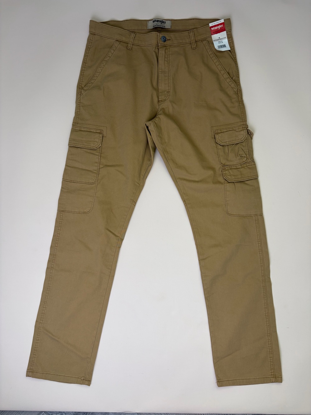 NWT Wrangler Authentics Men’s Tapered Cargo Pants Khaki 34x32